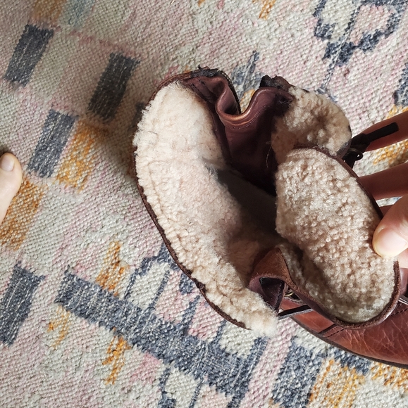 UGG leather boots - Picture 7 of 7